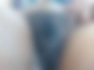 Live cam show with kimaralion - Ebony on Chatstar | colombia