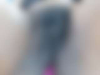 Live cam show with kimaralion - Ebony Squirt on camwithhim.com