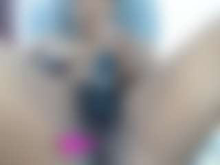 Live cam show with kimaralion - Ebony MILF on milfzrlive.com