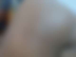 Live cam show with kimaralion - Ebony on Camversity | colombia