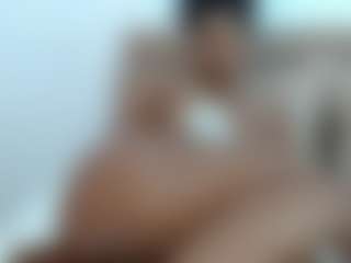 Live cam show with kimaralion - Ebony MILF on boobsie.com
