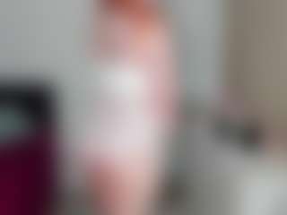 LaylaxCute's Live Sex Cam Show
