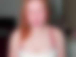 LaylaxCute's Live Sex Cam Show