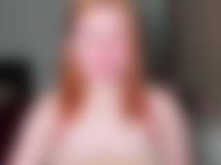 LaylaxCute's Live Sex Cam Show