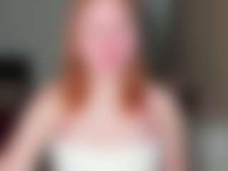LaylaxCute's Live Sex Cam Show