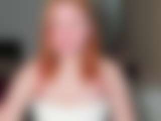 LaylaxCute's Live Sex Cam Show