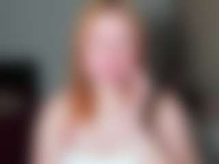 Live cam show with LaylaxCute - Living Room on Mixed Magazine Live