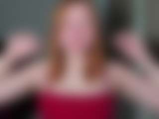 Live cam show with LaylaxCute - Living Room on StripNow