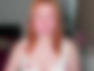 LaylaxCute's Live Sex Cam Show