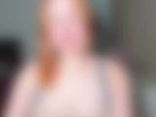 LaylaxCute's Live Sex Cam Show