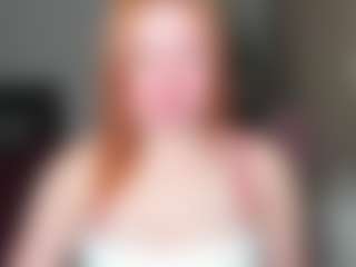 LaylaxCute's Live Sex Cam Show