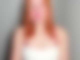 LaylaxCute's Live Sex Cam Show