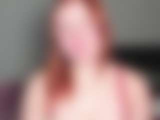 LaylaxCute's Live Sex Cam Show