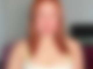 Live cam show with LaylaxCute - Solo on pussylord.com