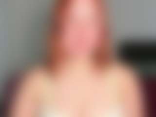 Live cam show with LaylaxCute - Dirty on Fit Hotties