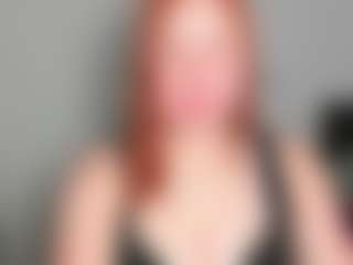 Live cam show with LaylaxCute - Red Hair on Uber Horny