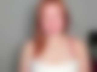 LaylaxCute's Live Sex Cam Show