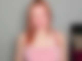 Live cam show with LaylaxCute - Living Room on camwithhim.com