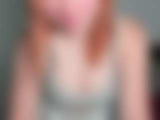 Live cam show with LaylaxCute - Red Hair on sexytreat.net