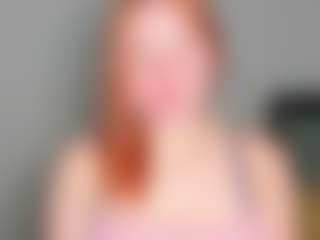Live cam show with LaylaxCute - College MILF on Camsoda