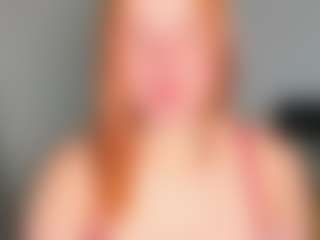 Live cam show with LaylaxCute - College MILF on Camsoda