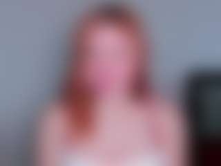 Live cam show with LaylaxCute - Red Hair MILF on SpankPalCams