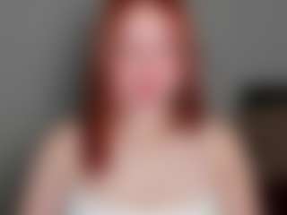 Live cam show with LaylaxCute - Bedroom Red Hair on SpankPalCams