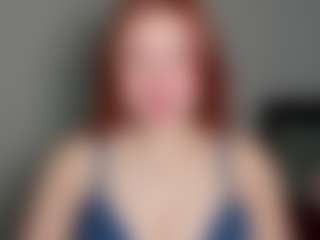 LaylaxCute's Live Sex Cam Show
