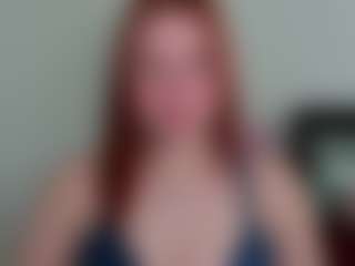 Live-Cam-Show mit LaylaxCute - Red Hair College auf Camsoda