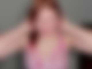 Live cam show with LaylaxCute - Red Hair MILF on Strip Flash - Live Sex Shows