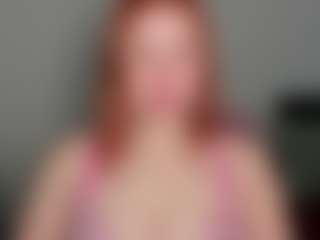 LaylaxCute's Live Sex Cam Show