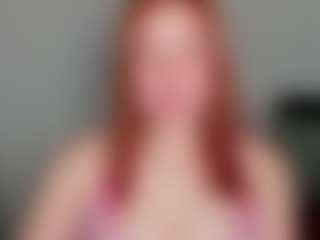 Live cam show with LaylaxCute - College MILF on chickslive.net
