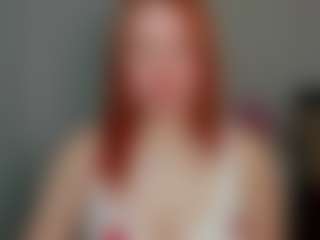 Live cam show with LaylaxCute - Bedroom Red Hair on Camsoda