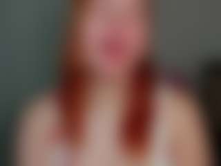 LaylaxCute's Live Sex Cam Show