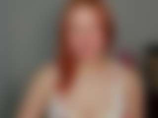 Live cam show with LaylaxCute - Living Room on camwithhim.com