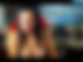 Live cam show with MoistMady - Thong on Camming Site
