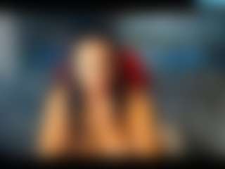 MoistMady's Live Sex Cam Show