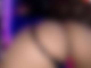 andromeeda's Live Sex Cam Show