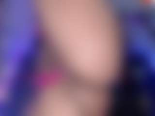Live cam show with andromeeda - Teen (18+) on SinfulBabes