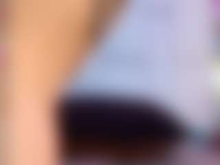andromeeda's Live Sex Cam Show