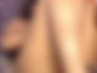 andromeeda's Live Sex Cam Show