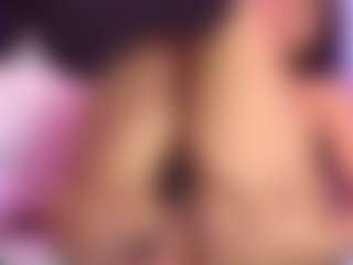 Live cam show with andromeeda - Fuck Machine on friskycurves.com
