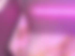 Live cam show with andromeeda - Facial on Camsoda