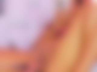 Live cam show with andromeeda - Curvy Teen (18+) on Streamer API