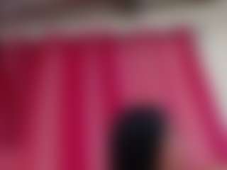 Live cam show with RominaFiore - Spank on SmokeAndPoke