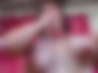 Live cam show with RominaFiore - Spank on Soda Cam