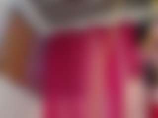 Live cam show with RominaFiore - Teen (18+) on Camsoda