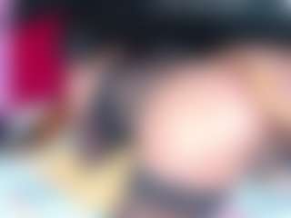Live cam show with Camilastar-89 - Black Hair on Free Soda