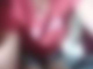 emmaxlina's Live Sex Cam Show