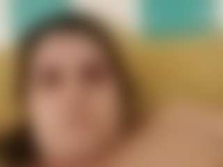 emmaxlina's Live Sex Cam Show